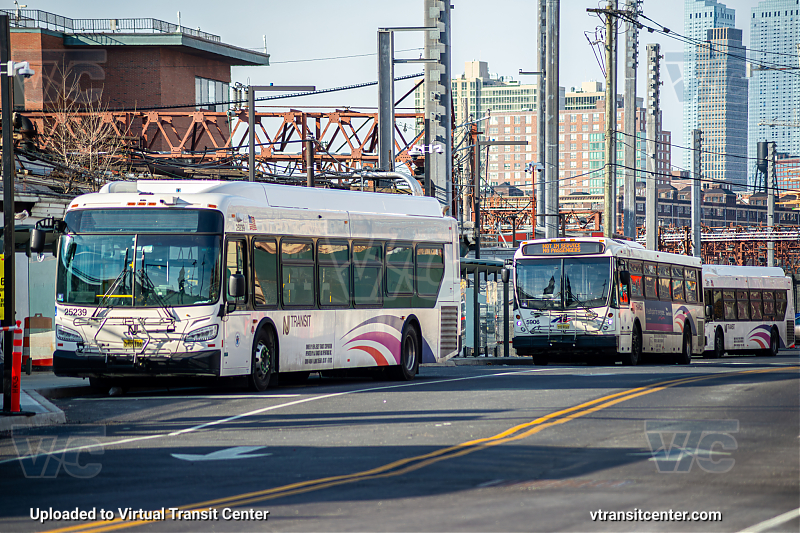 NJ Transit 25239 on Layover 
Keywords: NJT Bus;NJ Transit;New Flyer XD40