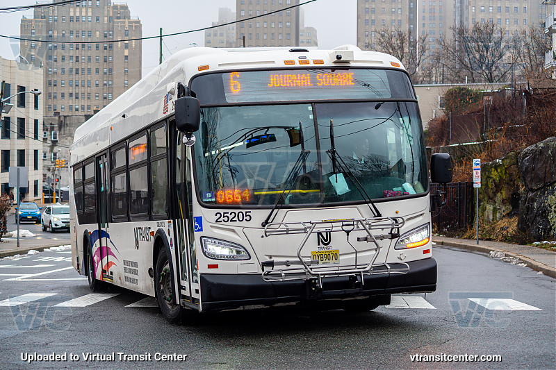 NJ Transit 25205 On Route 6
Route 6 Journal Square 
Keywords: NJT Bus;NJ Transit;New Flyer XD40