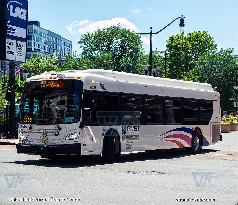 Nj Transit 25358 on Route 66V 
Sign was stuck as not in service
