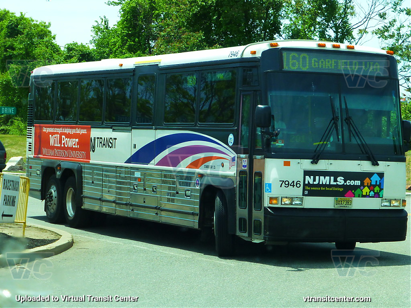 NJ Transit 7946 on Route 160
D4000 7946 on the 160 to Garfield Nj
