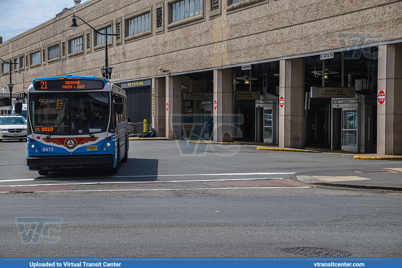 NJ Transit 6413 on Route 21
Route 21 Main & Day
NABI 416.15 (with Public Service Retro livery)
Keywords: NJTBus;NABI416