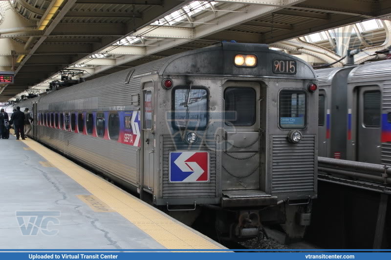 SEPTA Silverliner II 9015 to Center City
Center City
Budd Silverliner II
