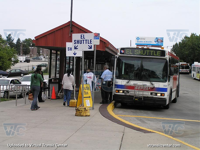 SEPTA 7225 on an EL Shuttle
EL Shuttle
