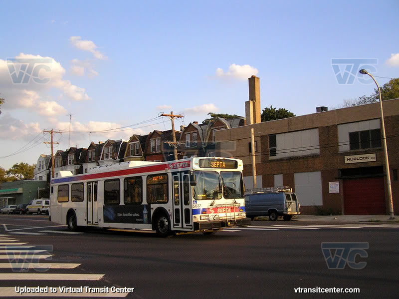 5633-turningontohuntingparkave-9-14_33837743511_o.jpg
