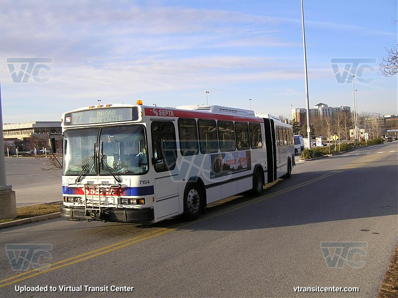 SEPTA 7154 on Route 27
Route 27 to Broad-Carpenter

