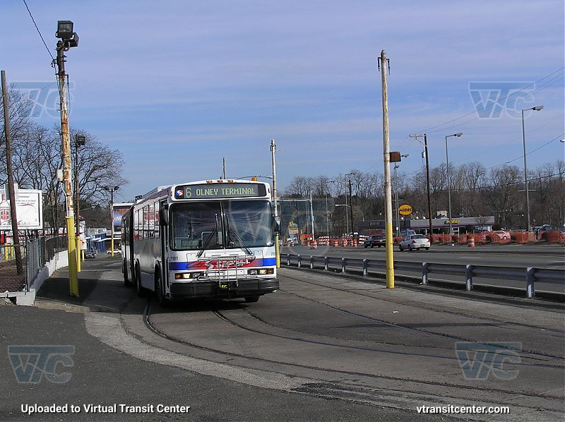 SEPTA 7181 on Route 6
Route 6 to Olney Terminal
