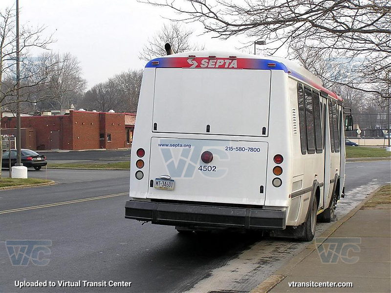 SEPTA 4502 on Route 310
Rear View,
February 2nd 2007
Keywords: SEPTA Bus;Eldorado