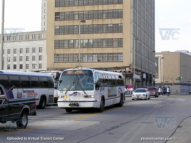 NJ Transit 1137 on Route 404
Route 404 to Cherry Hill Mall

