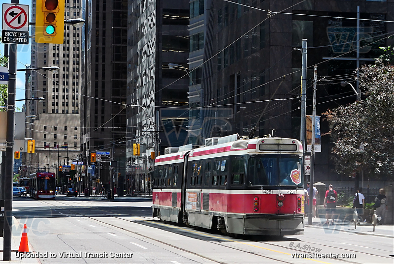 Toronto Transit Commission LRV 4251
Rear view
June 24th 2017
