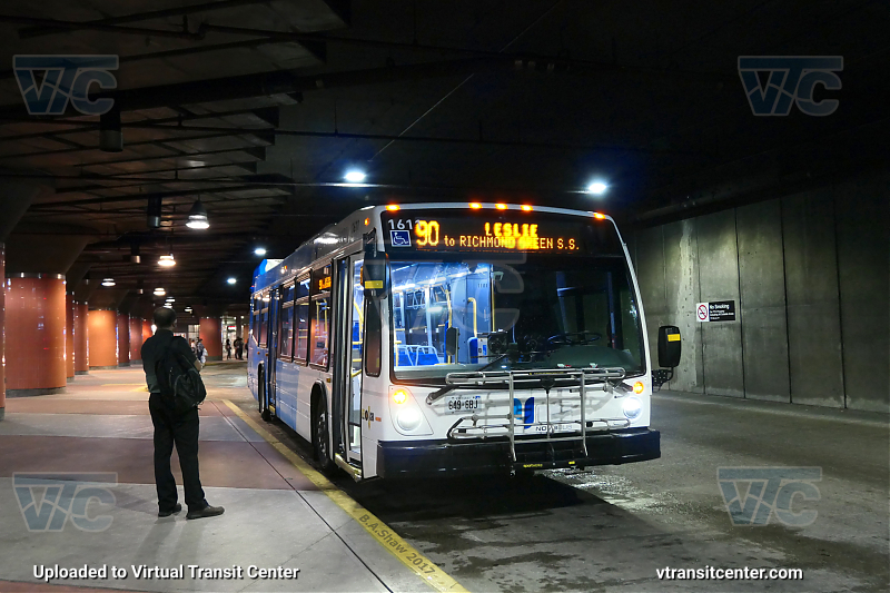 YRT 1611 on Route 90
Route 90 Leslie to Richmond Green S.S.
June 26th 2017
Keywords: YRT;NovaBus LFS
