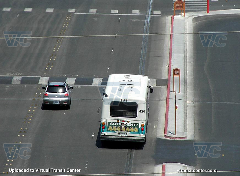 Southern Nevada RTC 426
Rear View, from the South Point Hotel
Keywords: RTC Transit;Citizens Area Transit