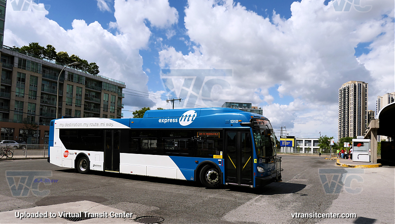MiWay 1310 on Route 109
Route 109 Meadowville
June 25th, 2017
Keywords: MiWay