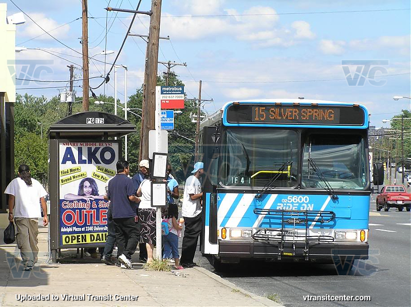 Montgomery County Ride-ON 5600 on Route 15
Route 15 to Silver Spring
