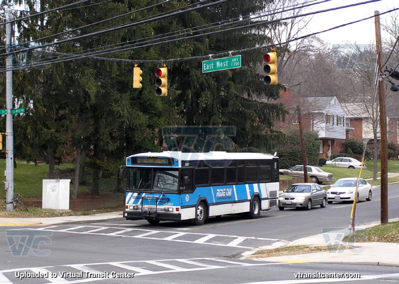 Montgomery County Ride-On 5376 on Route 7
Route 7 to Silver Spring
