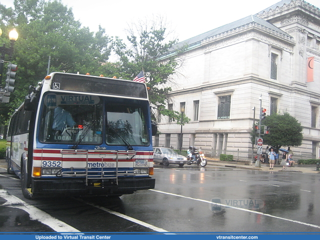 Washington Metropolitan Area Transit Authority 9352
A 1990 Flxible Metro-B (model 40102-6C) used as a roadblock for an Independence Day event in 2008.

July 4, 2008
